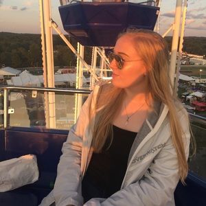 Meet your Posher, Grace